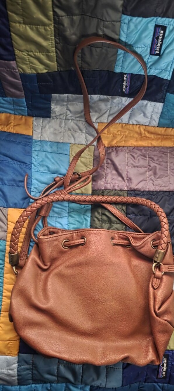 Universal Thread Brown Braided-Handle Shoulder Bucket Bag